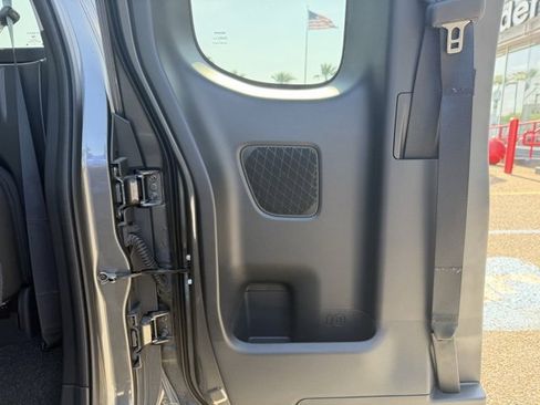 Certified 2025 Nissan Frontier SV image 11