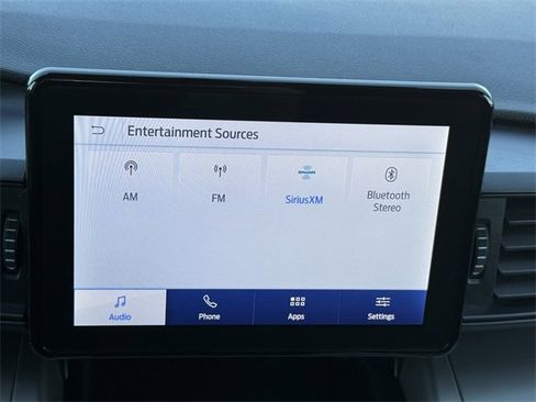 Certified 2023 Ford Explorer XLT w/ Class IV Trailer Tow Package image 11