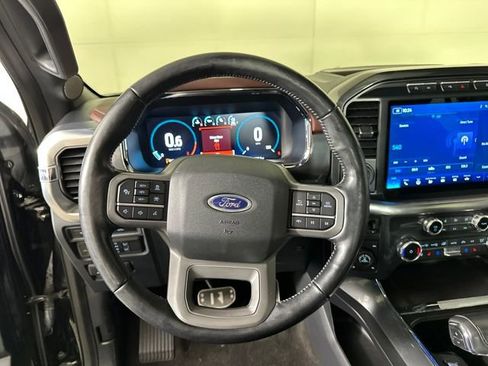 Used 2022 Ford F150 Lariat w/ Equipment Group 502A High image 13