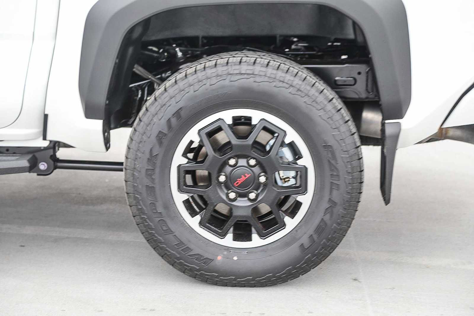 New 2025 Toyota Tacoma TRD Off-Road w/ TRD Off Road Upgrade Package AWD/4WD image 11