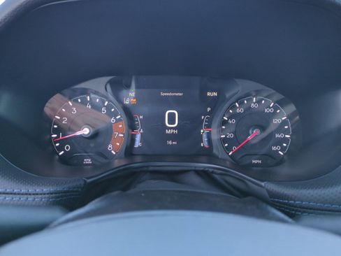 New 2026 Jeep Compass Latitude image 10