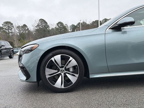 New 2026 Mercedes-Benz E 350 4MATIC Sedan image 9