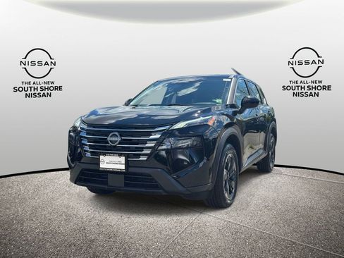 Used 2025 Nissan Rogue SV AWD/4WD image 4