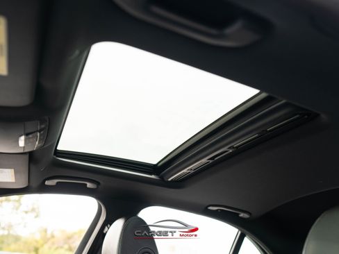 Used 2017 Mercedes-Benz E 300 4MATIC image 38