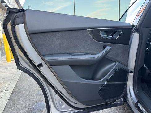 Used 2021 Audi SQ8 Prestige image 36