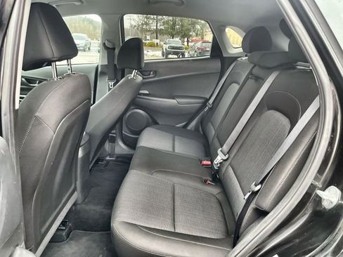 Used 2022 Hyundai Kona SEL w/ Cargo Package image 25