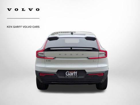 Certified 2023 Volvo C40 P8 Recharge Ultimate image 4