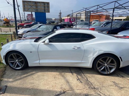 Used 2017 Chevrolet Camaro LT w/ RS Package RWD image 9