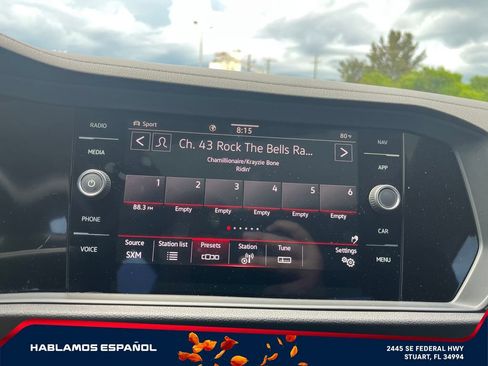 Used 2022 Volkswagen Jetta SEL FWD image 25
