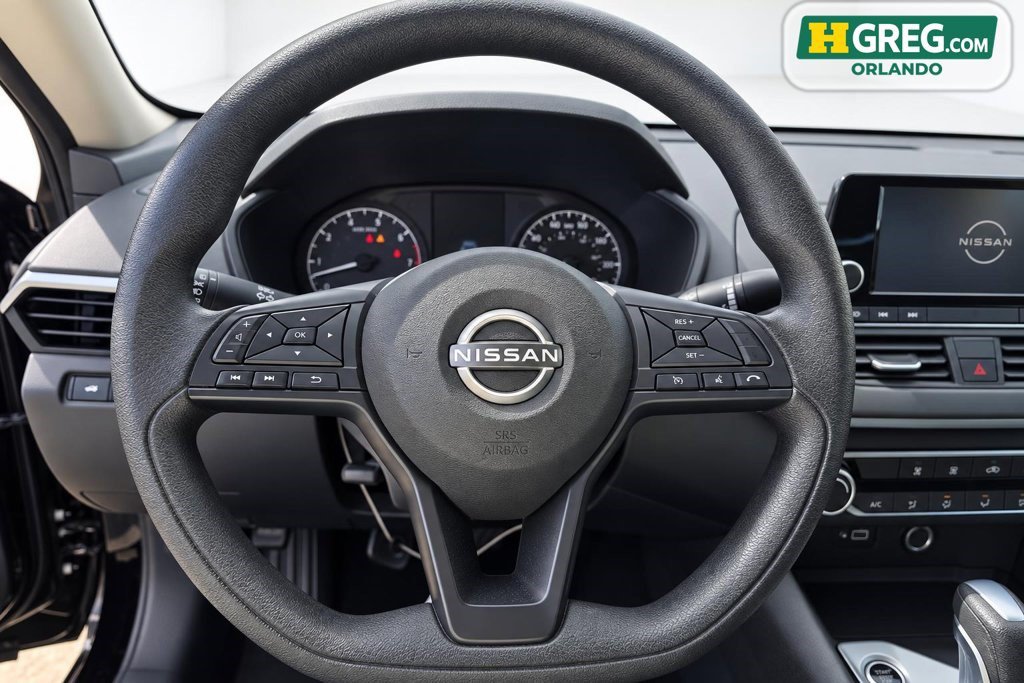 Used 2023 Nissan Altima 2.5 S FWD image 11