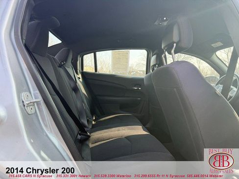 Used 2014 Chrysler 200 Touring FWD image 12