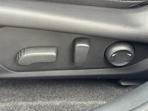 Certified 2024 Subaru Crosstrek 2.5i Limited image 13