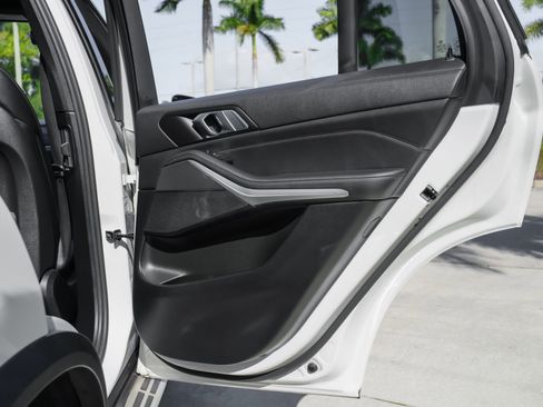 Used 2023 BMW X5 sDrive40i w/ Premium Package image 34