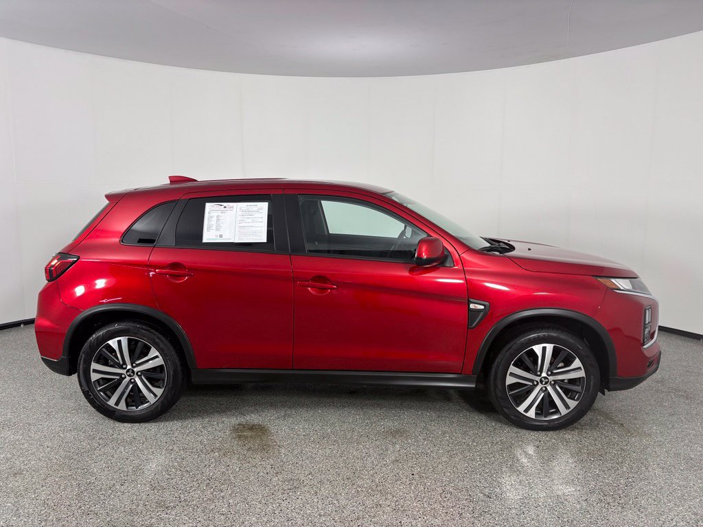Used 2025 Mitsubishi Outlander Sport ES AWD/4WD image 7