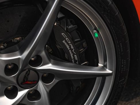 Used 2025 Chevrolet Corvette E-Ray AWD/4WD image 13
