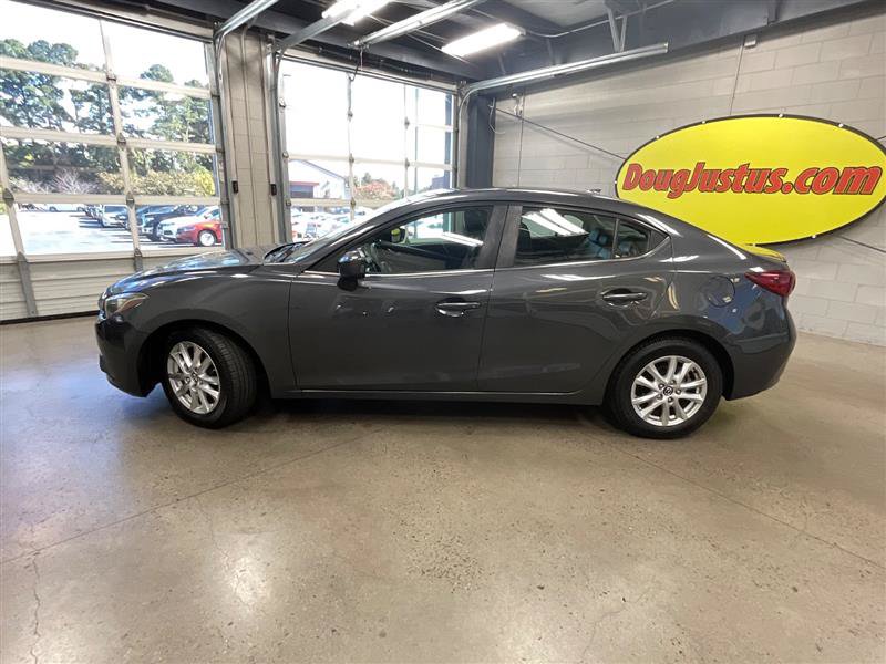 Used 2016 MAZDA MAZDA3 i Grand Touring FWD image 2