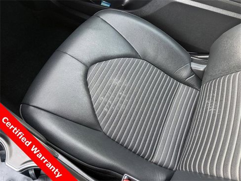 Used 2022 Toyota Camry SE image 26