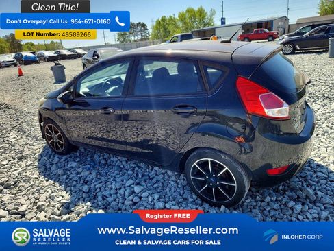 Used 2015 Ford Fiesta SE w/ Equipment Group 201A image 3