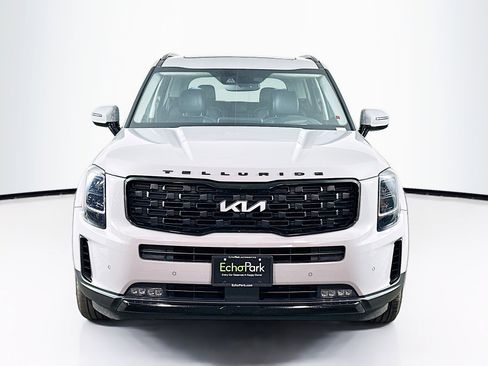 Used 2022 Kia Telluride SX w/ SX Prestige Package AWD/4WD image 2
