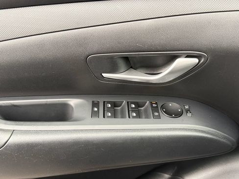 Used 2025 Hyundai Tucson SEL FWD image 11