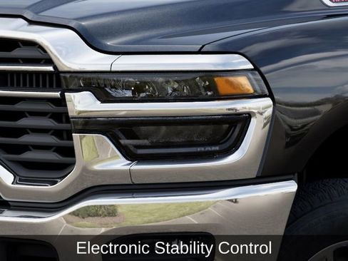 New 2026 RAM 2500 Big Horn AWD/4WD image 11