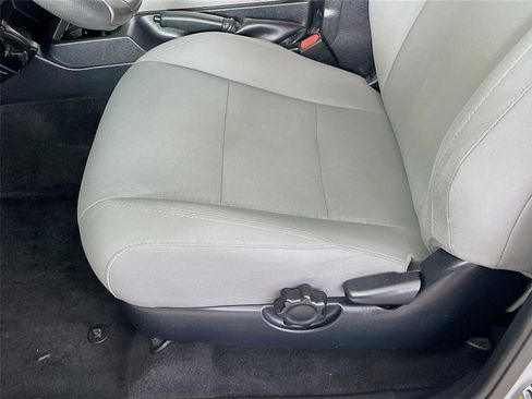 Used 2018 Toyota Tacoma SR5 image 21