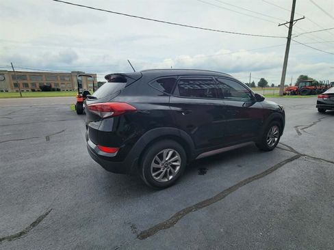 Used 2017 Hyundai Tucson SE w/ SE Popular Package 02 FWD image 7