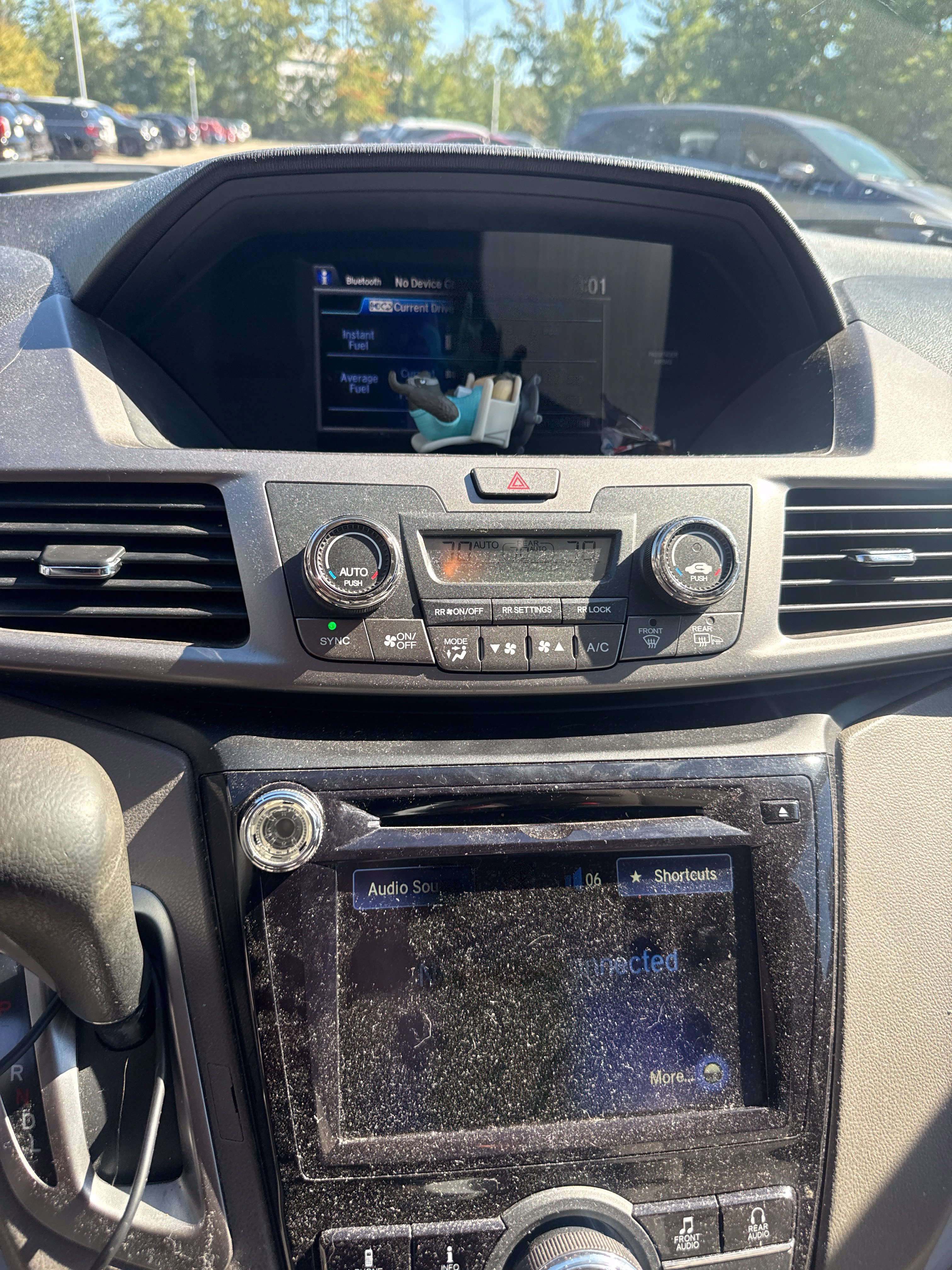 Used 2016 Honda Odyssey SE image 3