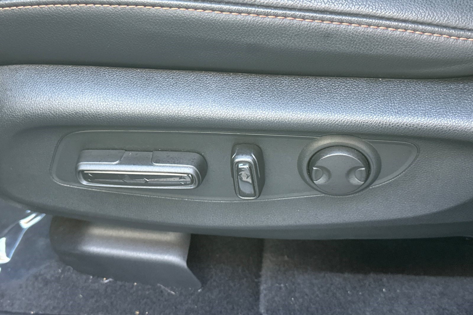 Certified 2025 Honda CR-V Sport-L image 15