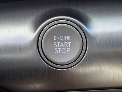 Used 2024 Hyundai Kona Limited image 34