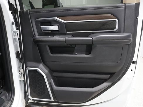 Used 2022 RAM 2500 Laramie image 21