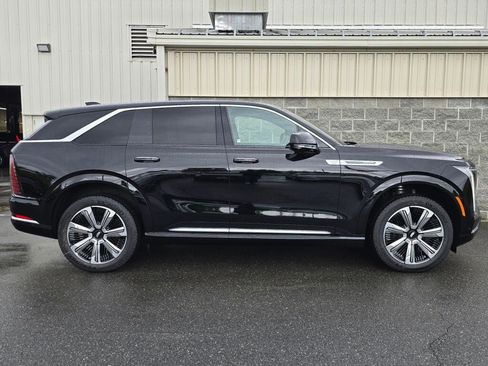 New 2025 Cadillac Escalade IQ Luxury 1 image 10