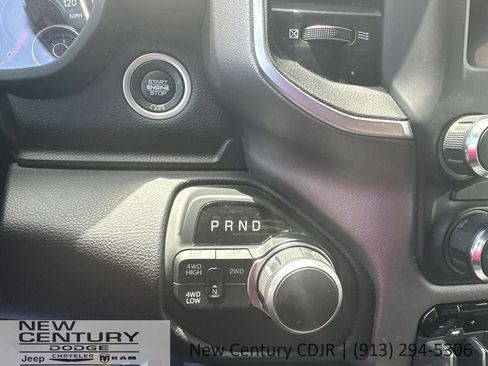Used 2024 RAM 2500 Big Horn AWD/4WD image 19