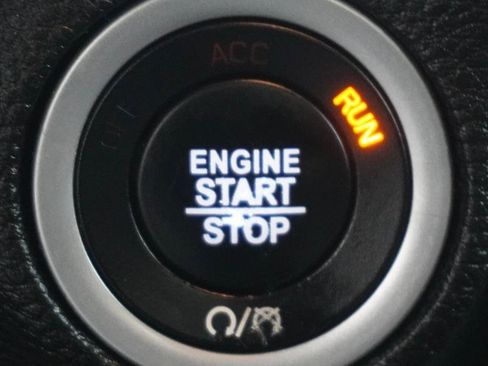 Used 2019 Dodge Challenger SXT AWD/4WD image 23