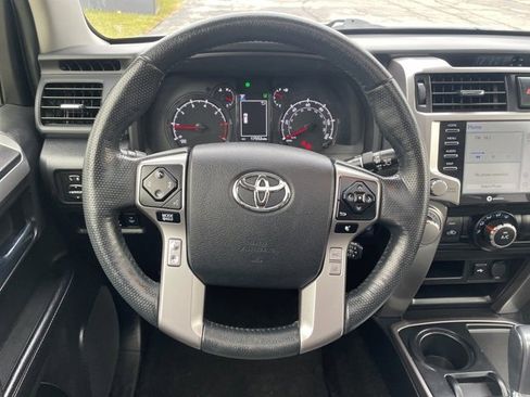 Used 2023 Toyota 4Runner SR5 Premium image 22