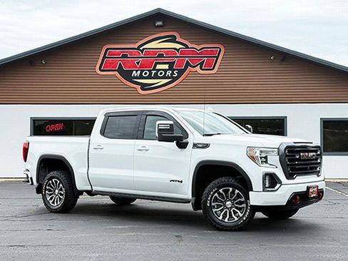 Used 2021 GMC Sierra 1500 AT4 w/ AT4 Carbonpro Edition AWD/4WD image 2