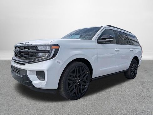 New 2026 Ford Expedition Platinum image 7
