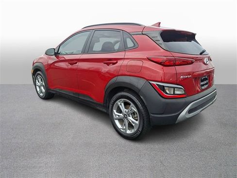 Used 2022 Hyundai Kona SEL w/ Convenience Package image 6