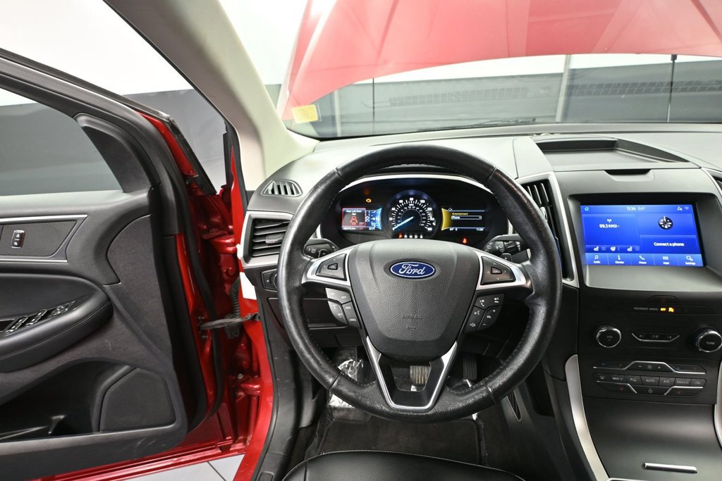 Used 2020 Ford Edge SEL w/ Cold Weather Package AWD/4WD image 21