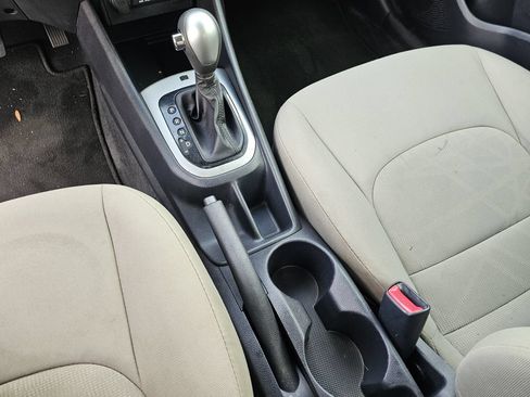 Used 2014 Kia Rio LX FWD image 18