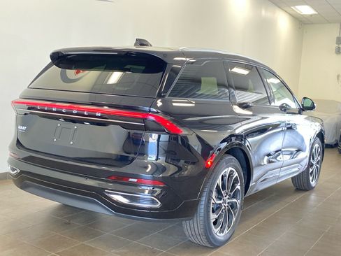 New 2026 Lincoln Nautilus Reserve AWD/4WD image 7