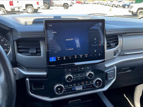 Used 2024 Ford Expedition Max XLT AWD/4WD image 13