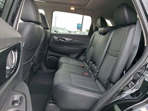 Used 2015 Nissan Rogue SL w/ SL Premium Package AWD/4WD image 11