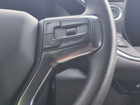 Used 2025 Chevrolet Blazer LT FWD image 22