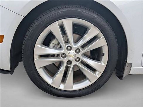 Used 2014 Chevrolet Cruze LTZ w/ Enhanced Safety Package FWD image 24