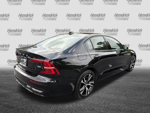 Used 2025 Volvo S60 B5 Plus FWD image 10