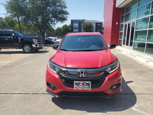 Used 2022 Honda HR-V Sport image 8