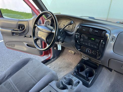 Used 1999 Ford Ranger XLT AWD/4WD image 28