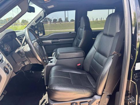 Used 2009 Ford F350 Harley-Davidson AWD/4WD image 12