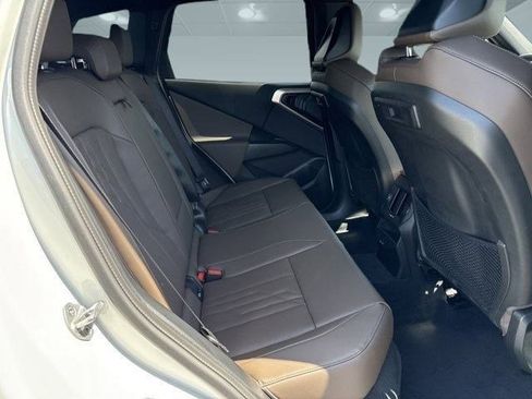 Used 2025 BMW X3 xDrive30i w/ Convenience Package image 26